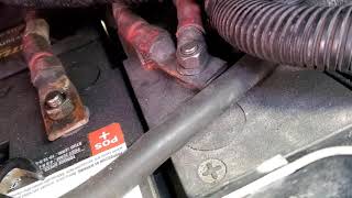 How to replace a starter in a freightliner Cascadia [upl. by Estrin]