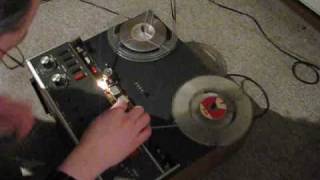 Revox A77 How to create a reeltoreel tape loop [upl. by Laurette]