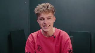 HRVY  Live in Europe [upl. by Lowery455]