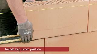 Verwerkingsadvies Porotherm Dryfix  Stap 4 De waterkering [upl. by Berne146]