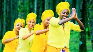 Ashenafi Zeberga  Segele ሰገሌ  New Ethiopian Music 2016 Official Video [upl. by Naoh709]