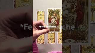 Annalena Baerbock in mächtiger feministischer Position politik tarot [upl. by Larina]