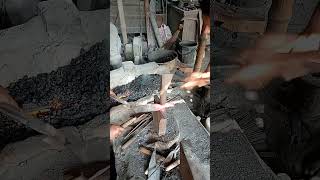 Blacksmith making a super short axe out of rusty old leaf spring blacksmith blacksmokeyeye iron [upl. by Ynatil]