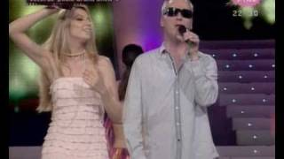 Rada Manojlovic i Sasa Matic  Mesaj mala  Grand Show  TV Pink 02072010 [upl. by Hogg289]