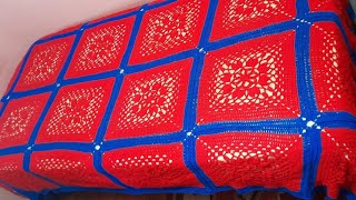 Colcha de cuadrados tejidos a crochet o para cama o cubresofá Tapete decorativo de ganchillo [upl. by Affrica772]