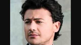 Vittorio Grigolo Bedshaped Cosi Subtitled and Translated [upl. by Adiaj]