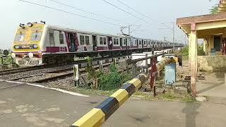 Howrah Katwa Local Furiously Skipping the Railgate [upl. by Margarida325]