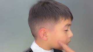 Corte de cabello hombre casquete corto escolar corte de cabello para niño 👦 [upl. by Inattirb]