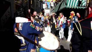 Oeteldonk carnaval sHertogenbosch quotFanfare du Trottoirquot Maandag 7 maart 2011 [upl. by Greeson]