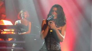 Jenifer Bartoli  Cest De Lor Live  Meyzieu 02122011 [upl. by Essinger]