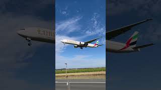 Emirates B777300ER landing in Brussels Zaventem on RWY 25L [upl. by Rhee908]