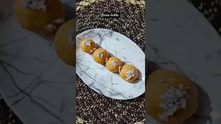 Besana laddu besanladoo gramfloursweet food ytshorts viralshort [upl. by Uella]