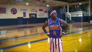 Dizzy Impersonates Kobe Bryant  Harlem Globetrotters [upl. by Flossy147]