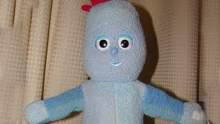 IN THE NIGHT GARDEN TALKING SINGING DANCING IGGLE PIGGLE Blanket time Iggle piggle toy [upl. by Odrick]