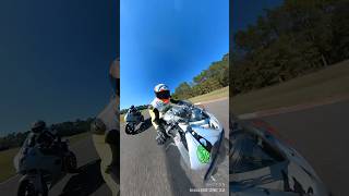 BATTLE Roebling Road motorcycle instavideo motorcycles insta360 yamaha kawasaki racing [upl. by Eiramanin615]