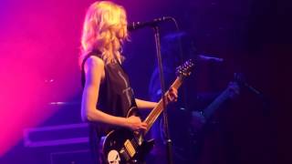 The Pretty Reckless  My Medecine Live Paris 26012017 [upl. by Lemuelah]