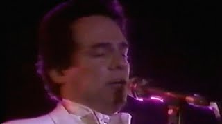 José José  El Triste En Vivo 1985 Puerto Rico [upl. by Imoyik500]