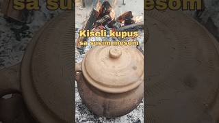 Kiseli kupus sa suvim mesom iz zemljanog lonca earthenware claypotcooking svadbarskikupus [upl. by Chansoo]