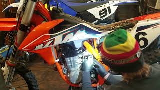 111 KTM 450SXF Transmission Repair 20152025 Part 1 Splitting crank cases motor 450XCF 450EXCF [upl. by Nifled915]