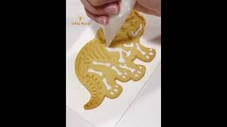 Royal Icing Cookies khủng long hóa thạch trendingshorts cookieicing cakedecorating royalicing [upl. by Tunnell]