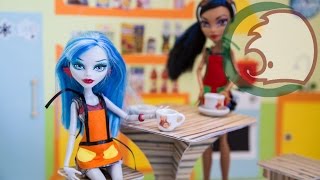 Как сделать фартук и прихватку для куклы How to make an apron for a doll [upl. by Liemaj619]