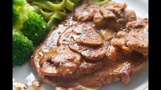 Juneći odresci u sosu od gljiva  Beef round steak in mushroom sauce [upl. by Heyes850]