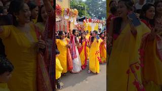 রাখির হলুদে সবাই মিলে নাচ করলাম 😍 viralvideos akhiroy trendingshorts wedding [upl. by Ohl766]