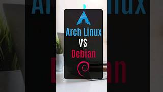 Arch Linux VS Debian in 1 Min linux arch debian [upl. by Hazaki845]