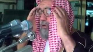 LIVE ADHAN  Muazzin of Masjidil Haram  VERY RARE  xxiisnip3diixx [upl. by Leal871]