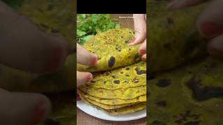 Gujrati style Methi thepla recipe मेथी थेपला How to make Methi Thepla [upl. by Katie510]