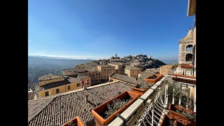 Arpino  Lazio Italy  Palazzo storico in vendita [upl. by Darbie]