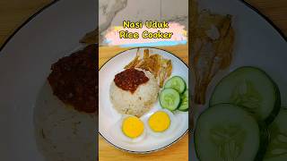 Nasi Uduk Rice Cooker fyp nasiuduk [upl. by Ewell]