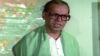 Keshto Mukherjee is a school teacher  Movie Scene  Kitaab [upl. by Eenimod]