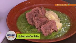 Receta Lengua en salsa verde  Cocineros Mexicanos [upl. by Gainer]