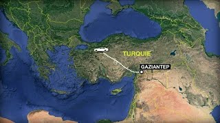 La dangereuse traversée du fleuve Evros entre Turquie et Grèce et les Américains qui démissio [upl. by Gilcrest903]