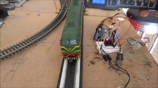 Arduino Decoder DCC Locomotive [upl. by Eedahs963]