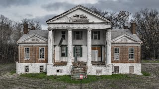 Exploring a 200 Year old Abandoned Plantation Mansion  Most Haunted in the State [upl. by Nollat791]