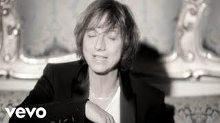 Gianna Nannini  Lontano dagli occhi Videoclip [upl. by Behn506]