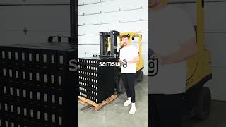 Giving 1000 samsung galaxy s ultra phones away mrbeast smartphone mrbeast round2k  subscribe [upl. by Alaehs]