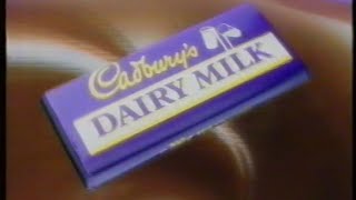 Cadburys Dairy Milk advert with Dexter Fletcher amp Liza Walker  Broadcast 3rd October 1995 ITV UK [upl. by Winchester]