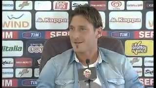 Divertente Conferenza stampa Francesco Totti [upl. by Gilson809]