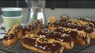 Eclairs maken [upl. by Jerrilee]