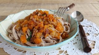 Tagliatelle alle castagne con zucca e pancetta senza glutine e senza lattosio [upl. by Dnomzed]