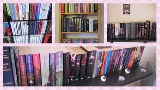 ☆ Bookshelf Tour ☆ Ma Bibliothèque ☆ Janvier 2013 [upl. by Waylen]