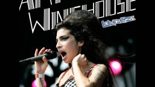 Amy Winehouse  Valerie Live at Lollapalooza 2007 1414 [upl. by Dollar]