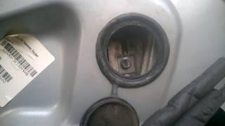 طريقة فتح ماكنة الزجاج سوناتا hyundai sonata front door glass machine opening 2009 [upl. by Savinirs]