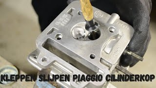 Kleppen Slijpen Piaggio Zip Cilinderkop  Daveys Werkplaats [upl. by Hsizan]