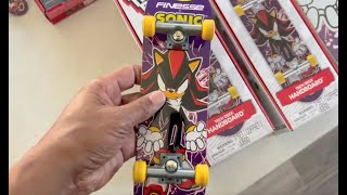 Finesse x Sonic Tech Deck Handboard [upl. by Sremlahc707]