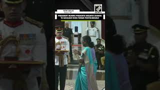 Delhi President Murmu confers Gallantry awards in Defence Investiture Ceremony PhaseI [upl. by Annoyed547]