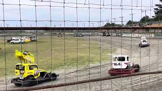 Awapuni Speedway 202425 Stockcars meeting 2 race 1  Shaun Kingi 707g [upl. by Zoldi]